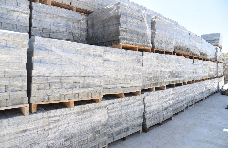 TOROSLAR’DA SOKAKLAR YENİLENİYOR