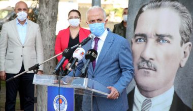 KAZANLIYA KAZANDIRILAN ATATÜRK BÜSTÜNÜN AÇILIŞI TÖRENLE GERÇEKLEŞTİ