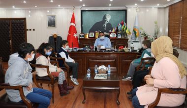 EN ANLAMLI GÜNDE, EN ÖZEL MİSAFİRLER