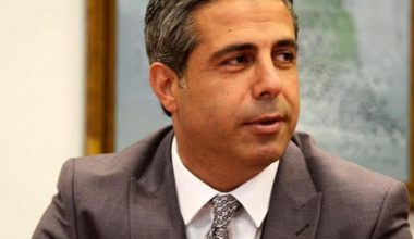 Metin Solonoğlu Öğretmenler Gününü Kutladı