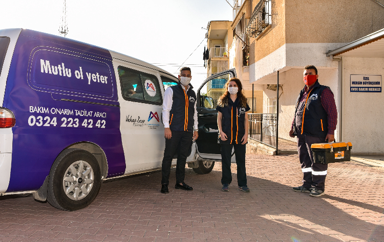 BÜYÜKŞEHİR, YAŞ ALMIŞLAR İÇİN HEM “MANEVİ EVLAT” HEM DE “USTA”