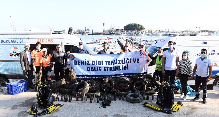 DENİZİ SORUMSUZ İNSANLAR KİRLETİYOR!  DENİZDEN BABAM ÇIKSA YENMİYOR!