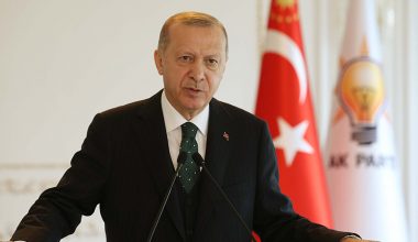 Cumhurbaşkanı Erdoğan: Ekonomik sıkıntılarla karşı karşıya kalan bazı ülkelere bütçe desteği vermeye çalışıyoruz