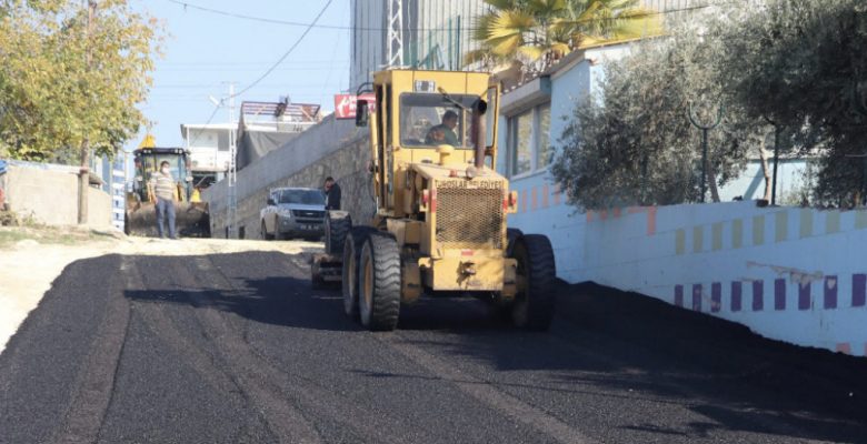 HÜSEYİN OKAN MERZECİ MAHALLESİ’NE 500 TON SICAK ASFALT