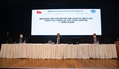 SEÇER: “CUMHUR İTTİFAKI’NIN GELECEĞİ İÇİN MERSİN’İ FEDA ETMEYİN”