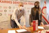 Mezitli Belediyesi, Kuzey Kıbrıs Türk Cumhuriyeti (KKTC) Çatalköy Belediyesi ile kardeş şehir anlaşması imzaladı