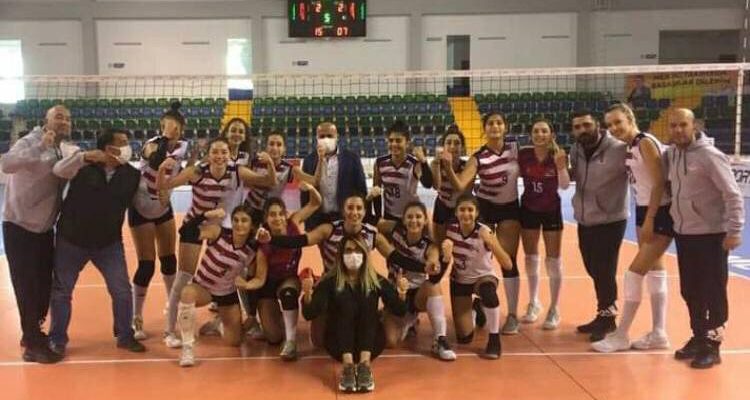 BÜYÜKŞEHİR KADIN VOLEYBOL TAKIMI KONYA PEMA’YI 3-1 YENDİ