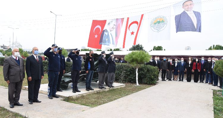 RAUF DENKTAŞ VE DR. FAZIL KÜÇÜK,   TOROSLAR’DA TÖRENLE ANILDI