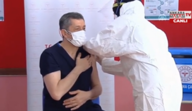 Milli Eğitim Bakanı Ziya Selçuk aşı oldu! Öğretmenlere aşı uygulaması başladı