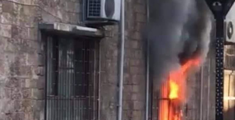 SON DAKİKA!!!Mersin Büyükşehir Belediyesine Saldırı
