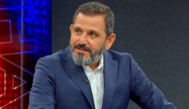 Fatih Portakal’dan çarpıcı 18 Mart mesajı: O kadar çok gerçek hain var ki! Fatih Portakal’dan çarpıcı 18 Mart mesajı: O kadar çok gerçek hain var ki!