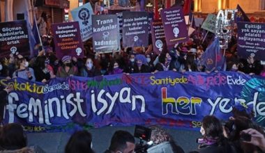 Feminist Gece Yürüyüşü’ne yönelik operasyonda gözaltına alınan kadınlar serbest bırakıldı