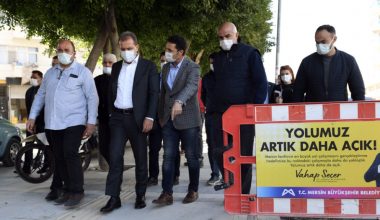 SEÇER, CENGİZ TOPEL CADDESİ’NDE DEVAM EDEN ALT VE ÜST YAPI ÇALIŞMALARINI İNCELEDİ SEÇER, CENGİZ TOPEL CADDESİ’NDE DEVAM EDEN ALT VE ÜST YAPI ÇALIŞMALARINI İNCELEDİ