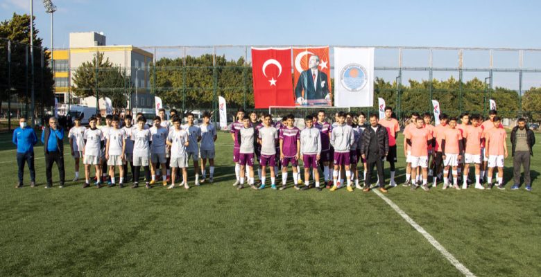 MERSİN BÜYÜKŞEHİR’DEN “17 MART 17 YAŞ FUTBOL TURNUVASI”