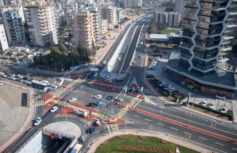 SEVGİ KAVŞAĞI, SCADA MERKEZİ İLE 7/24 İZLENİYOR