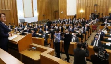 Meral Akşener’den Fosforlu Cevriye tepkisi