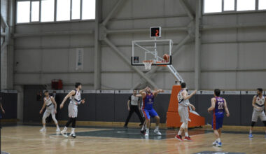 MERSİN BÜYÜKŞEHİR GSK ERKEK BASKET TAKIMI YARI FİNALDE