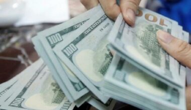 CHP’li Aykut Erdoğdu dolar vurgununu tane tane anlattı! Böyle götürmüşler… CHP’li Aykut Erdoğdu dolar vurgununu tane tane anlattı! Böyle götürmüşler…