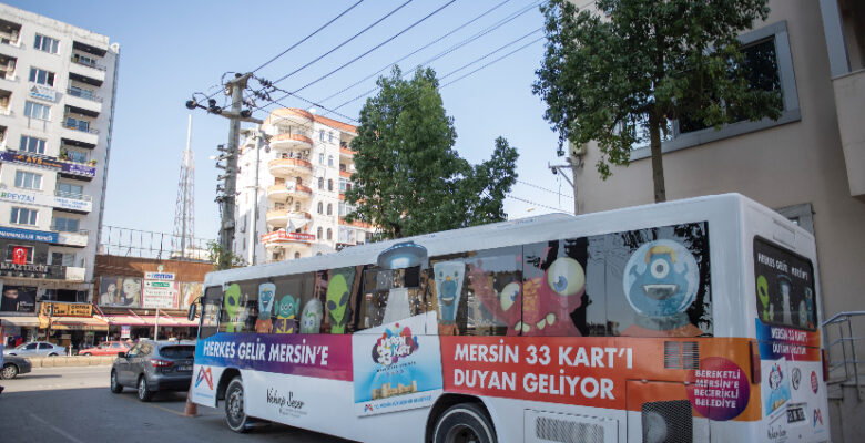 BÜYÜKŞEHİR’İN MERSİN 33 KART MOBİL HİZMET ARACI SİLİFKE’DE