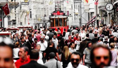 TÜİK’ten gençlik araştırması!!! Elde ettiği kazançtan memnun olanların oranı yüzde 48
