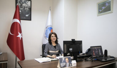 BÜYÜKŞEHİR BAŞKAN VEKİLİ GÜLCAN KIŞ, UCLG-MEWA ÇEVRİM İÇİ YÖNETİM KURULU TOPLANTISINA KATILDI