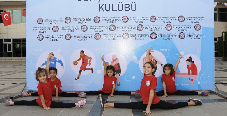 MERSİN, BÜYÜKŞEHİR’LE GENÇLİĞİN DE KENTİ OLDU