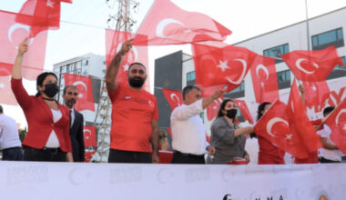 TOROSLAR’DA HER BAYRAM COŞKUYLA KUTLANIR!
