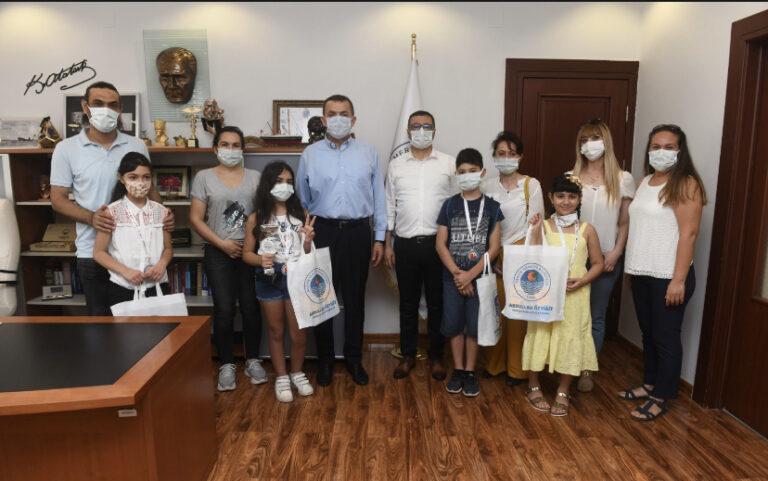 Yenişehir Belediyesi robotik kodlama takımından büyük başarı
