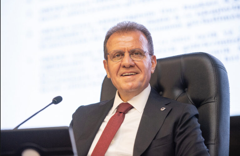 BAŞKAN SEÇER, GENEL KURUL’DA MESKİ’NİN YATIRIMLARINI ANLATTI