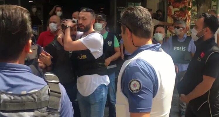 HDP İzmir İl Binası’na girerek bir görevliyi silahla öldüren kişi bu şekilde gözaltına alındı