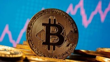Bitcoin’de sert değer kaybı: 32 bin dolar seviyesi görüldü.
