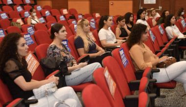 Yenişehir’de BETEM Öğretmen Mesleki Gelişim Seminerleri Başladı