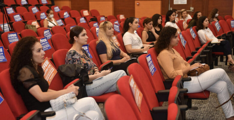 Yenişehir’de BETEM Öğretmen Mesleki Gelişim Seminerleri Başladı