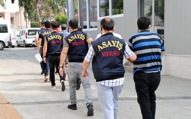 Mersin’de fuhuş operasyonu: 7 gözaltı