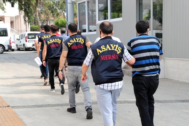 Mersin’de fuhuş operasyonu: 7 gözaltı
