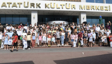 Yenişehir’de Hem eğlendiler hem resim yaptılar Yenişehir’de Hem eğlendiler hem resim yaptılar