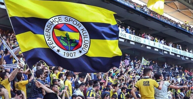 FLAŞ! Fenerbahçe’de 4 isim kadro dışı bırakıldı!