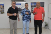 Yenişehir Belediyesi çalışanlarından ‘Mavi Kurdele’ kampanyasına destek