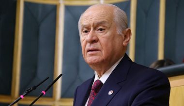 Bahçeli: Düzensiz göç, adı konmamış bir istiladır