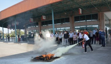 BÜYÜKŞEHİR’DEN TAŞTİ PERSONELİNE YANGIN EĞİTİMİ