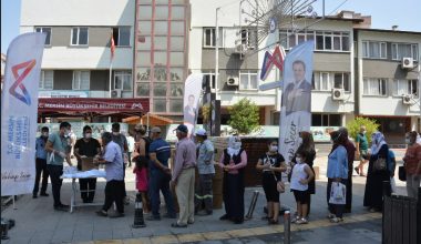 BÜYÜKŞEHİR’İN AŞURE KAZANLARI BİRLİK VE BERABERLİK İÇİN KAYNADI