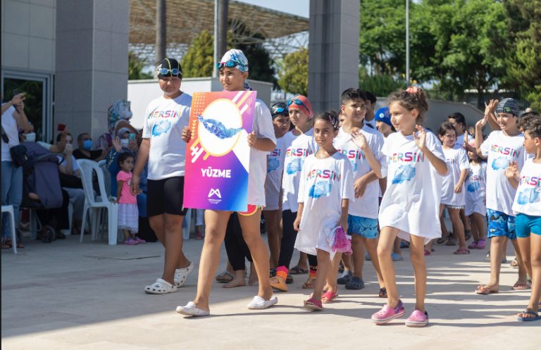 SPOR KURSLARININ İLK DÖNEMİ DÜZENLENEN SERTİFİKA PROGRAMIYLA SON BULDU