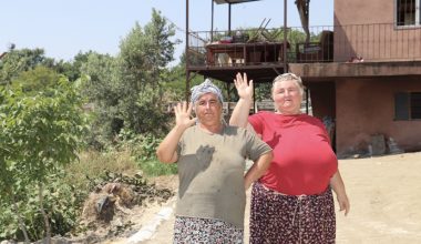 ENGELLİ KIZ KARDEŞLERİN BOZUK YOLU, KİLİT PARKE İLE KAPLANDI