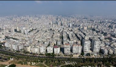 Yenişehir’de yapı kullanma izni olmayan binalara mühür uyarısı