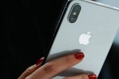 Apple, telefonlara sızabilen bir casus yazılımı için “acil” uyarısıyla güncelleme yayınladı