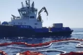 Bakan Karaismailoğlu: Petrol sızıntısına karşı Akdeniz’i bariyerle kapattık