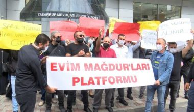 “Evim” mağdurları TMSF önünde eylem yaptı