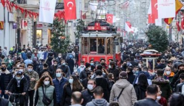 Yeni koronavirüs tedbirleri geliyor: Kapalı alanlarda aşısızlara ayrı bölüm, AVM girişlerinde…