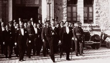 Cumhuriyetimiz 98 yaşında