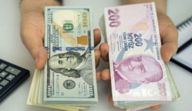 Dolar karşısında Türk lirası savunmasız kaldı! Tarihi rekor 9